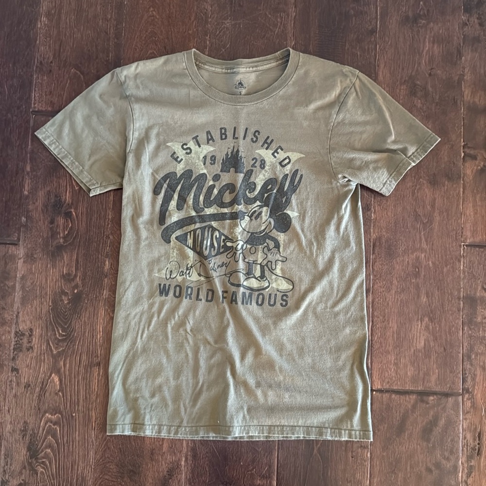 Disney Parks Green Mickey Mouse Tee Shirt Small
